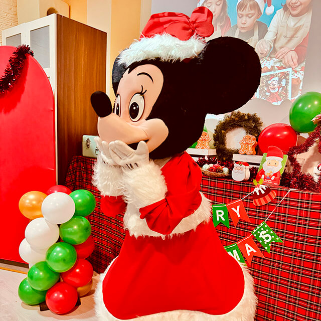 Personajes Mickey y Minnie